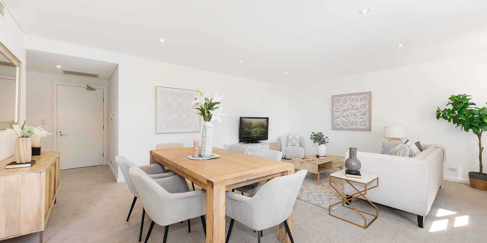 2/183 Sailors Bay Road Northbridge