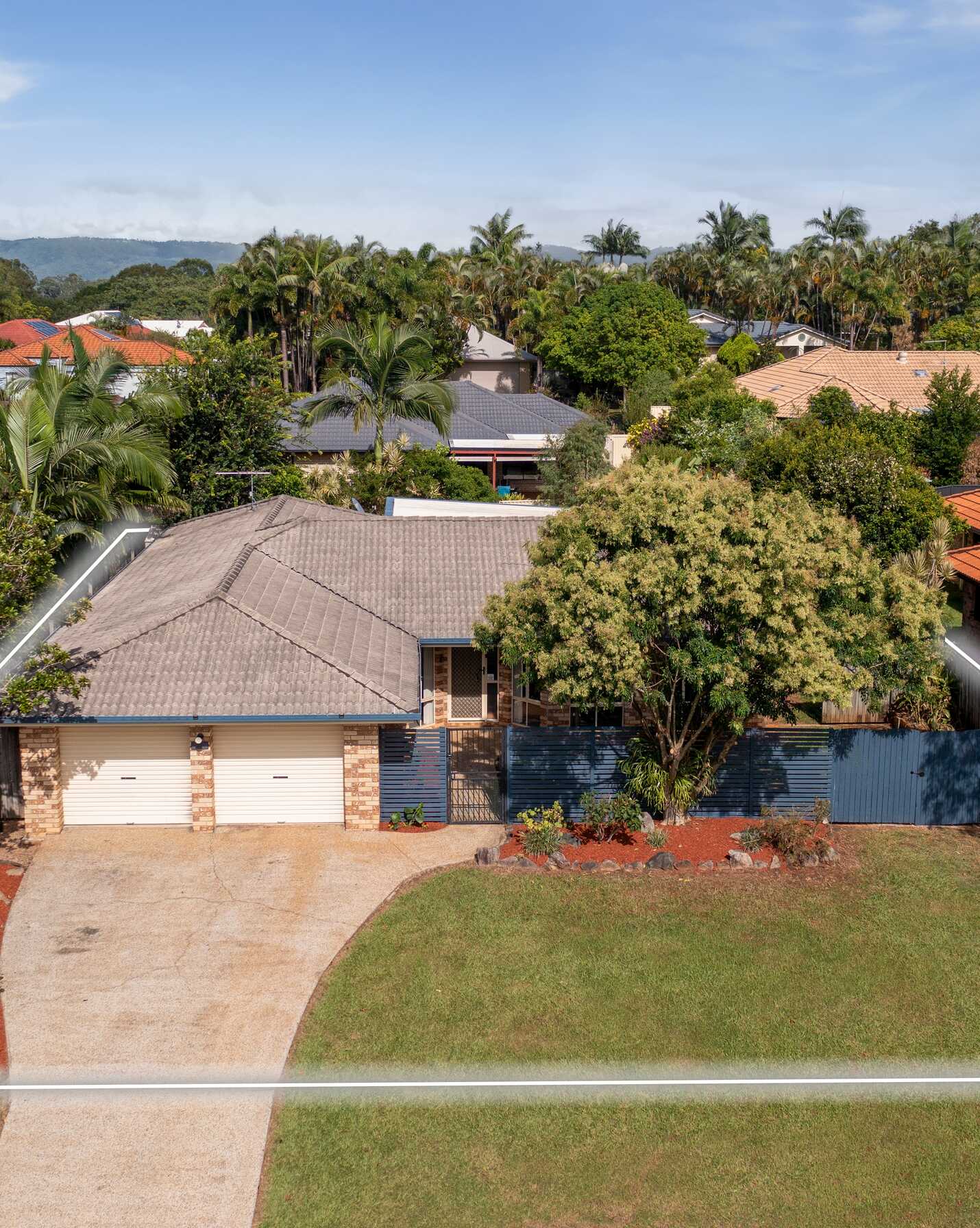 37 Bishop Lane Bellmere, Bellmere - Thumbnail 3
