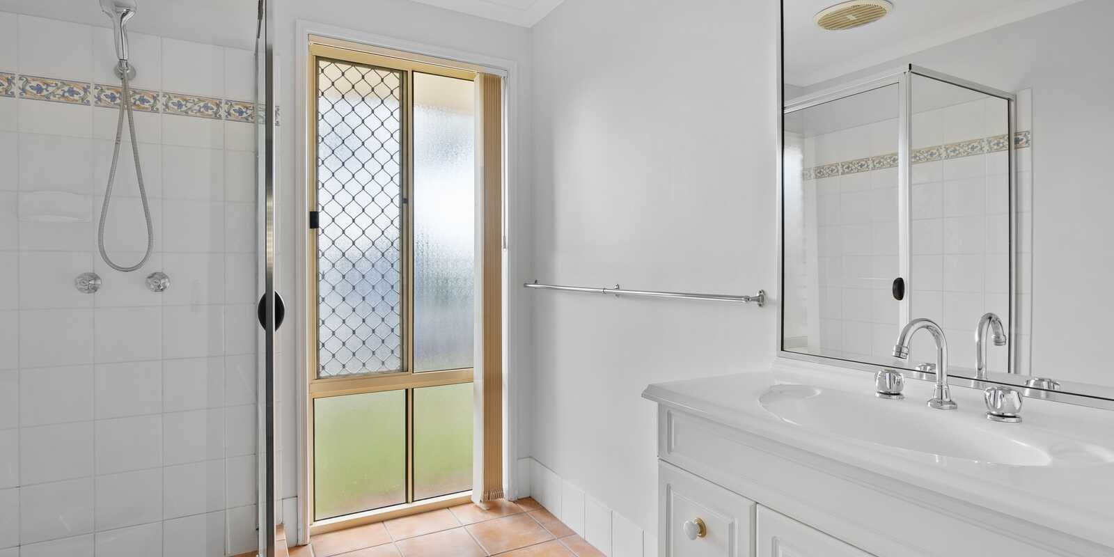 37 Bishop Lane Bellmere