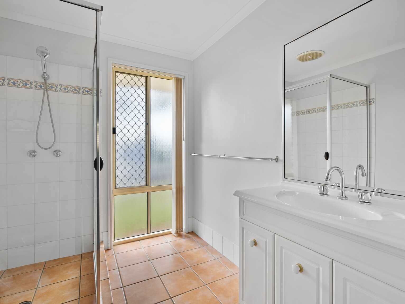 37 Bishop Lane Bellmere