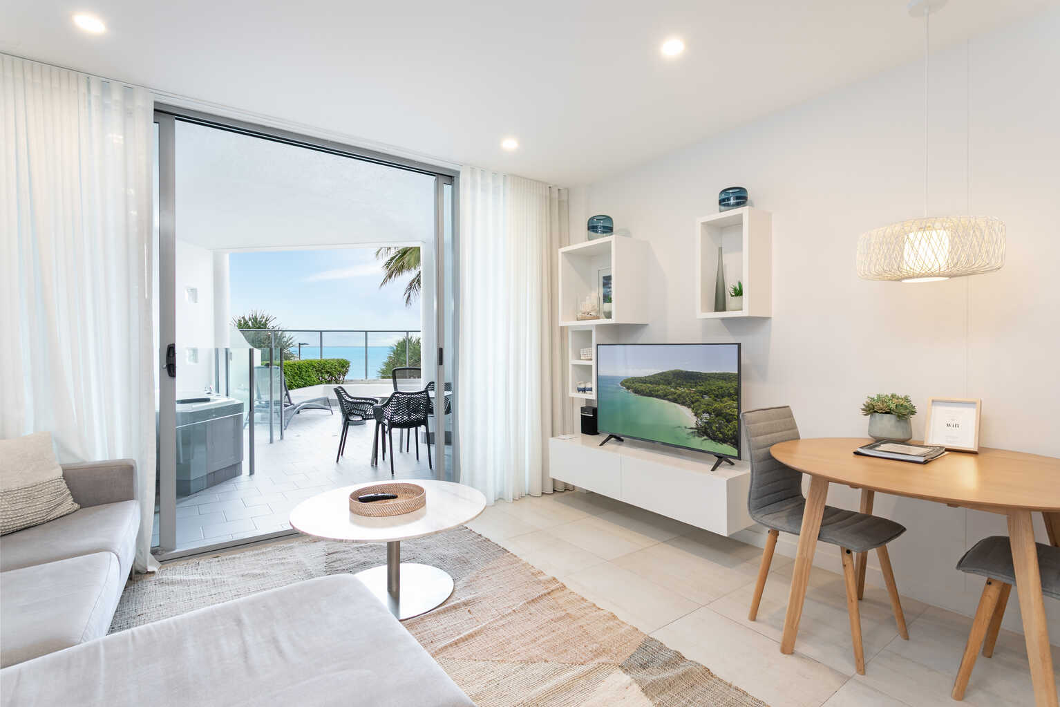 14/49 Hastings Street Noosa Heads 14/49 Hastings Street Noosa Heads