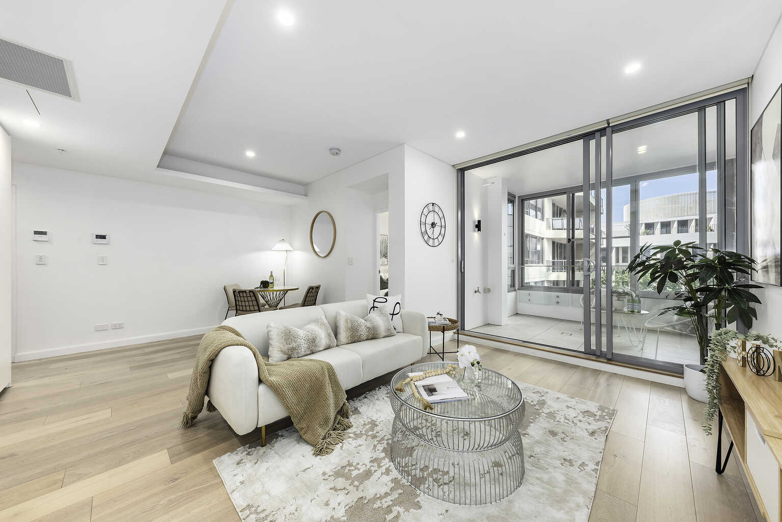 304/231 Miller Street North Sydney 304/231 Miller Street North Sydney