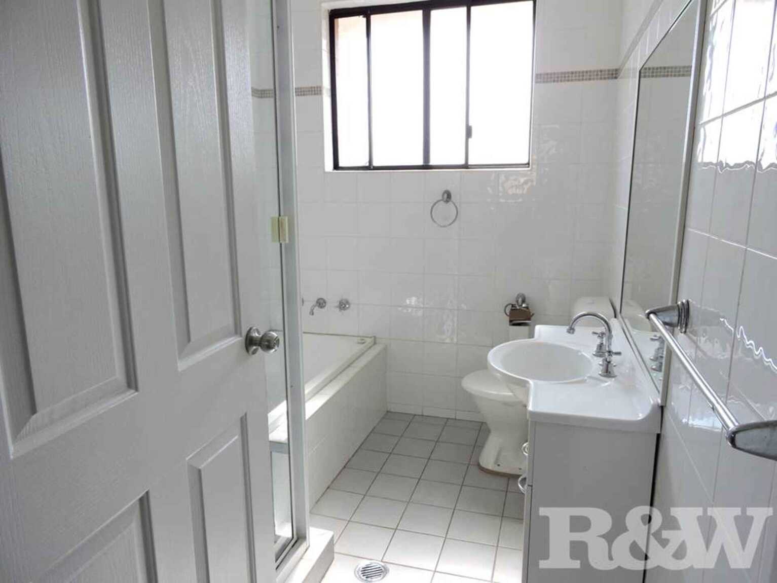 4/4-6 Bowden Street North Parramatta