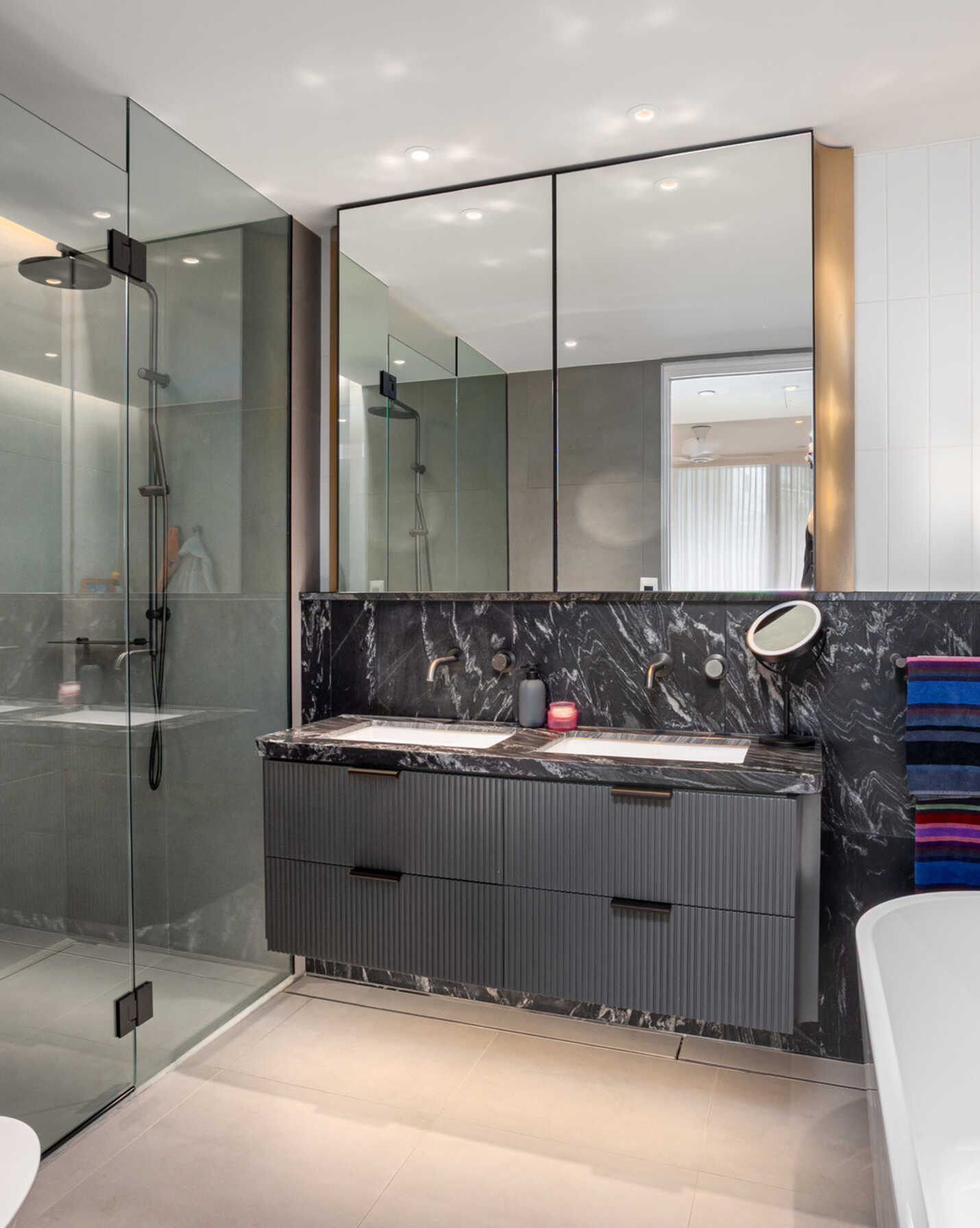 202/11 Greenknowe Avenue Elizabeth Bay, Bay - Thumbnail 7