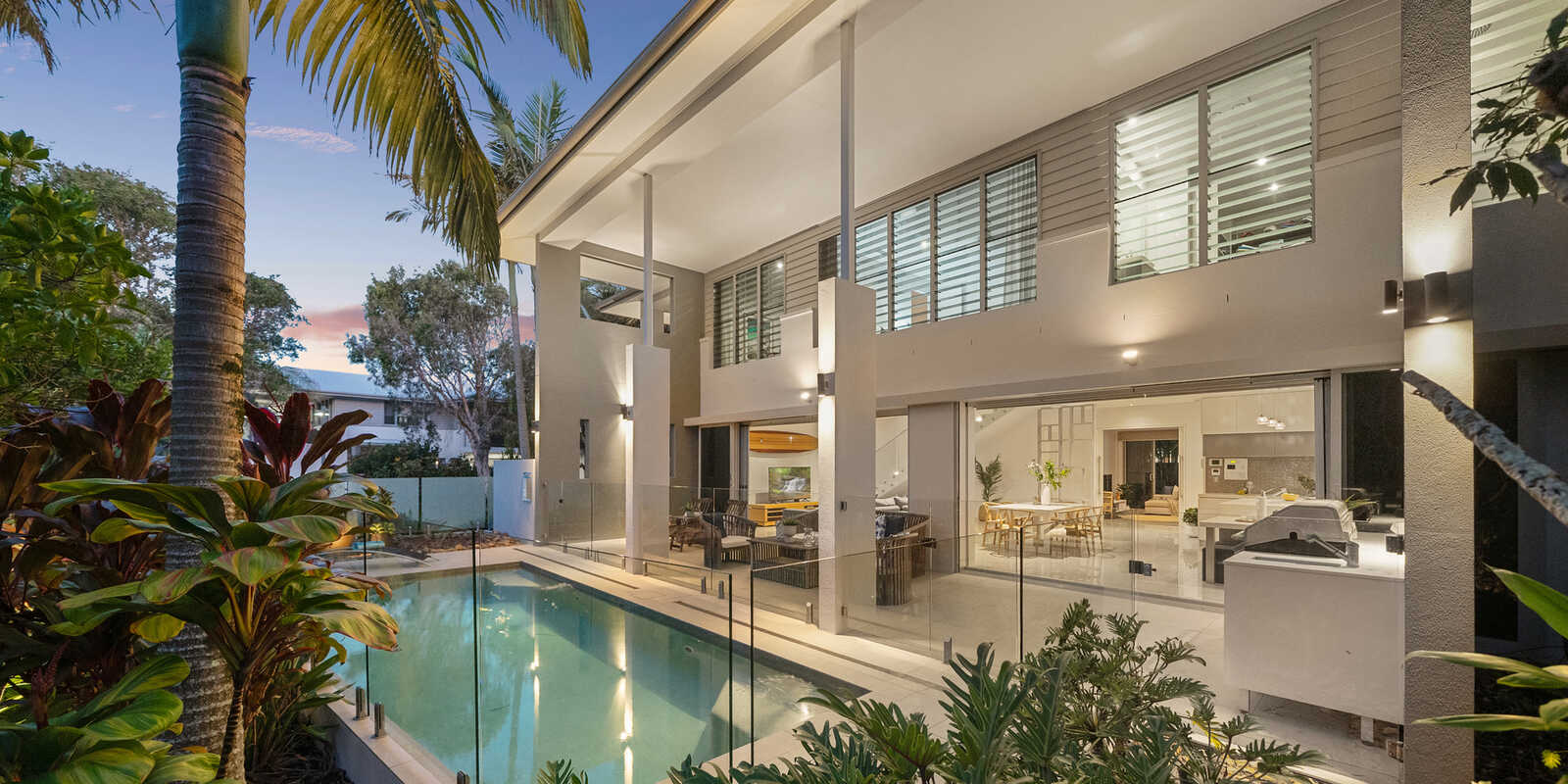 2 Whitehaven Parade Yaroomba 2 Whitehaven Parade Yaroomba