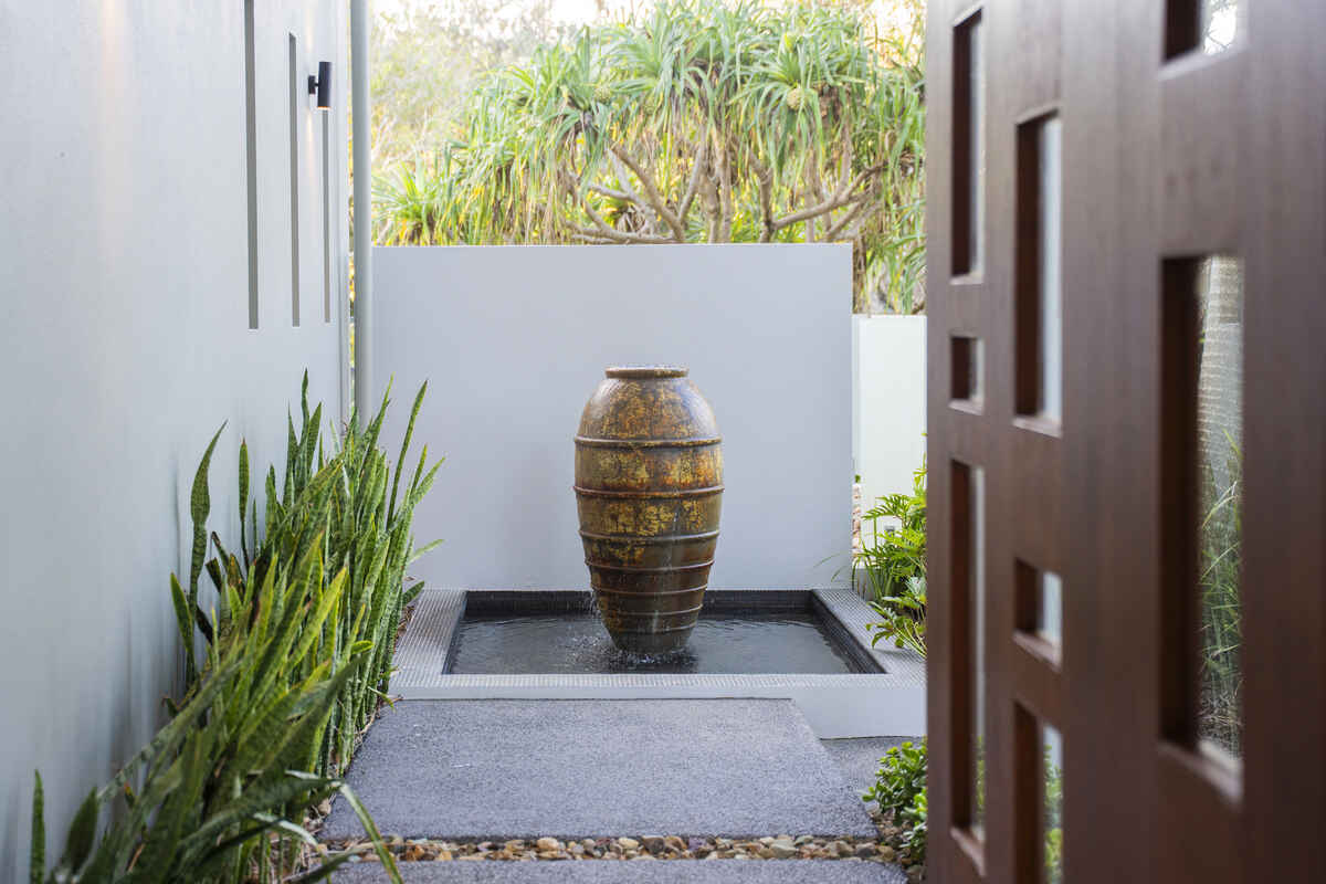 2 Whitehaven Parade Yaroomba