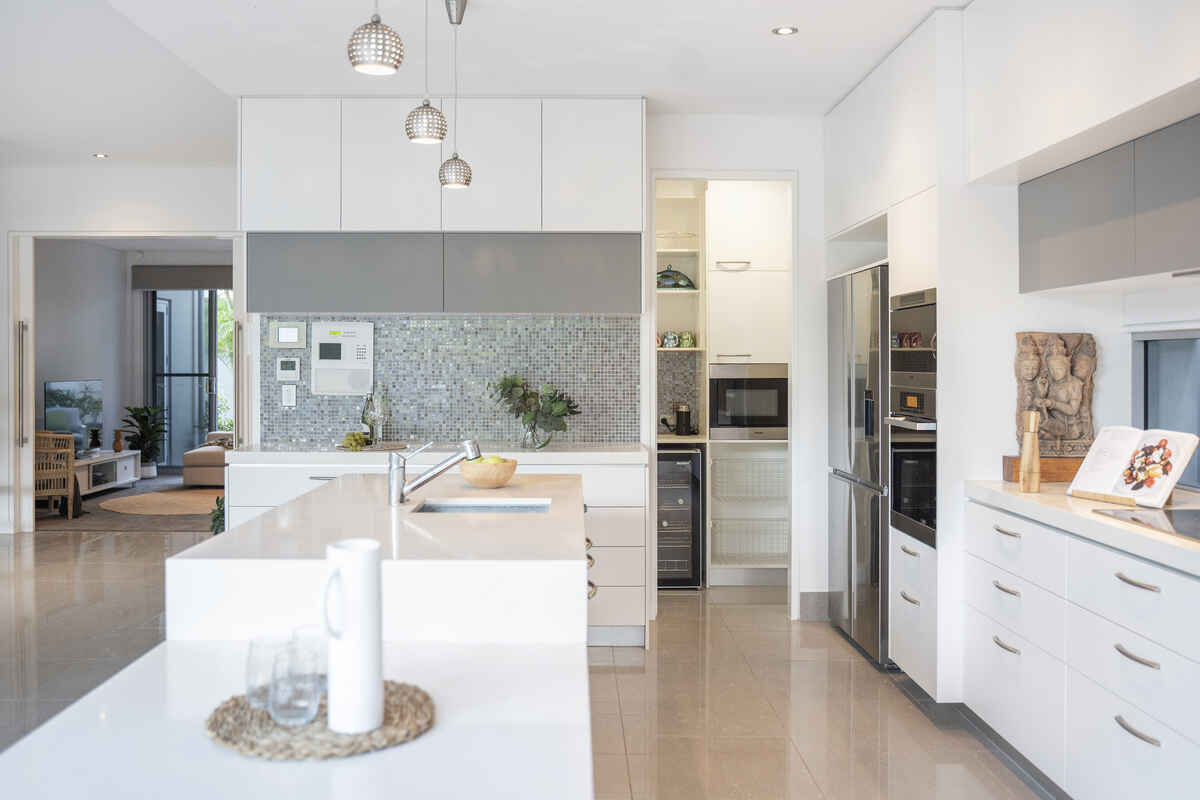 2 Whitehaven Parade Yaroomba