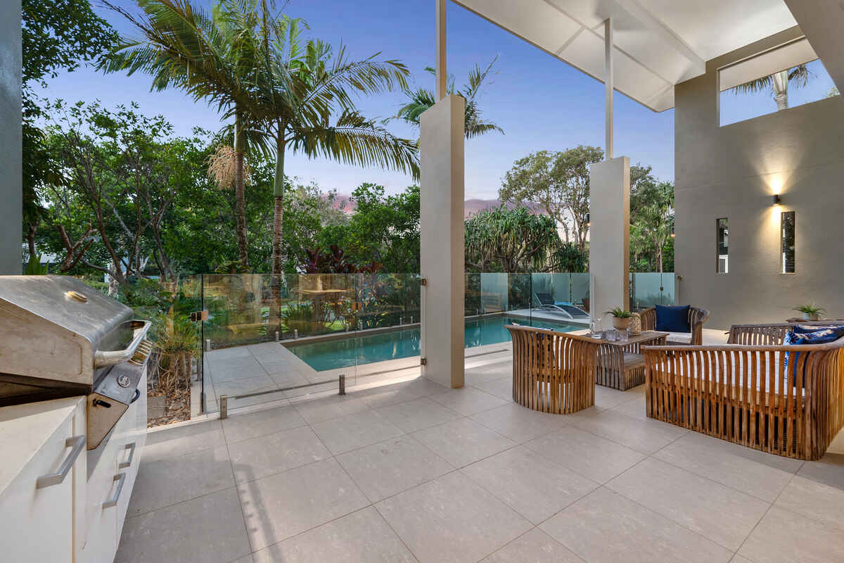 2 Whitehaven Parade Yaroomba