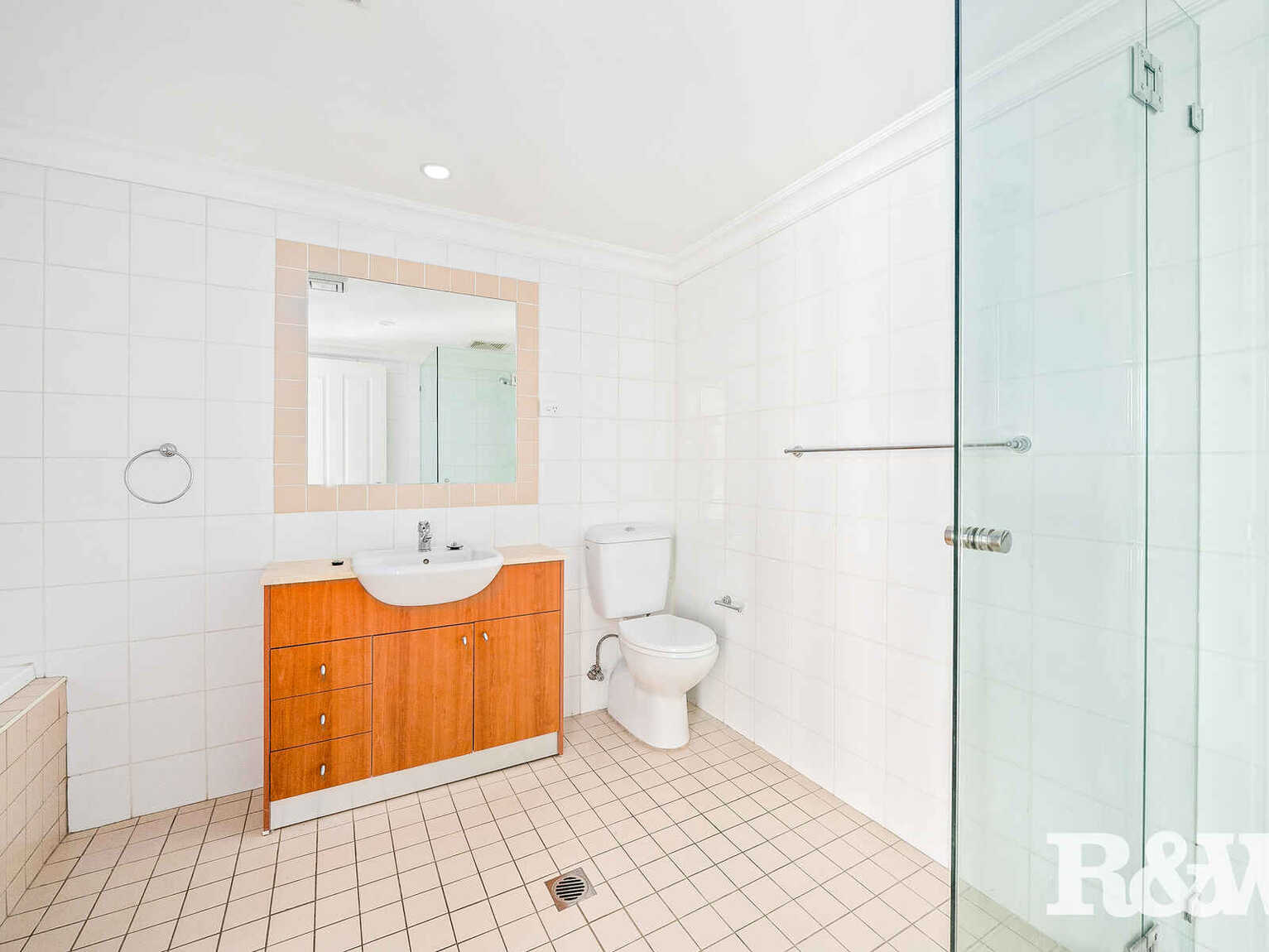 24/52 President Avenue Caringbah