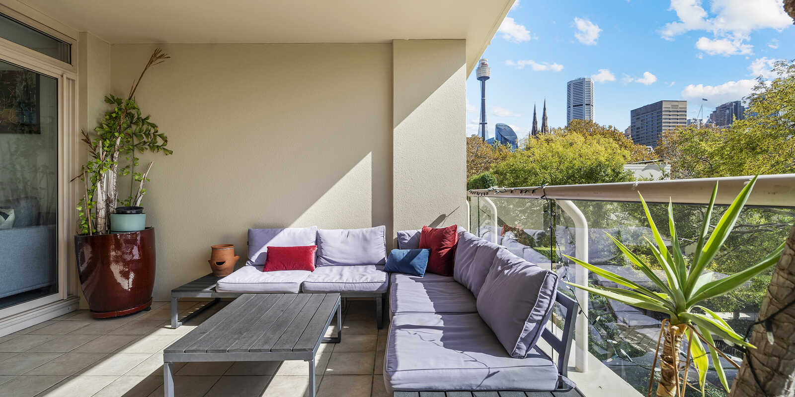 210/63 Crown Street Woolloomooloo 210/63 Crown Street Woolloomooloo