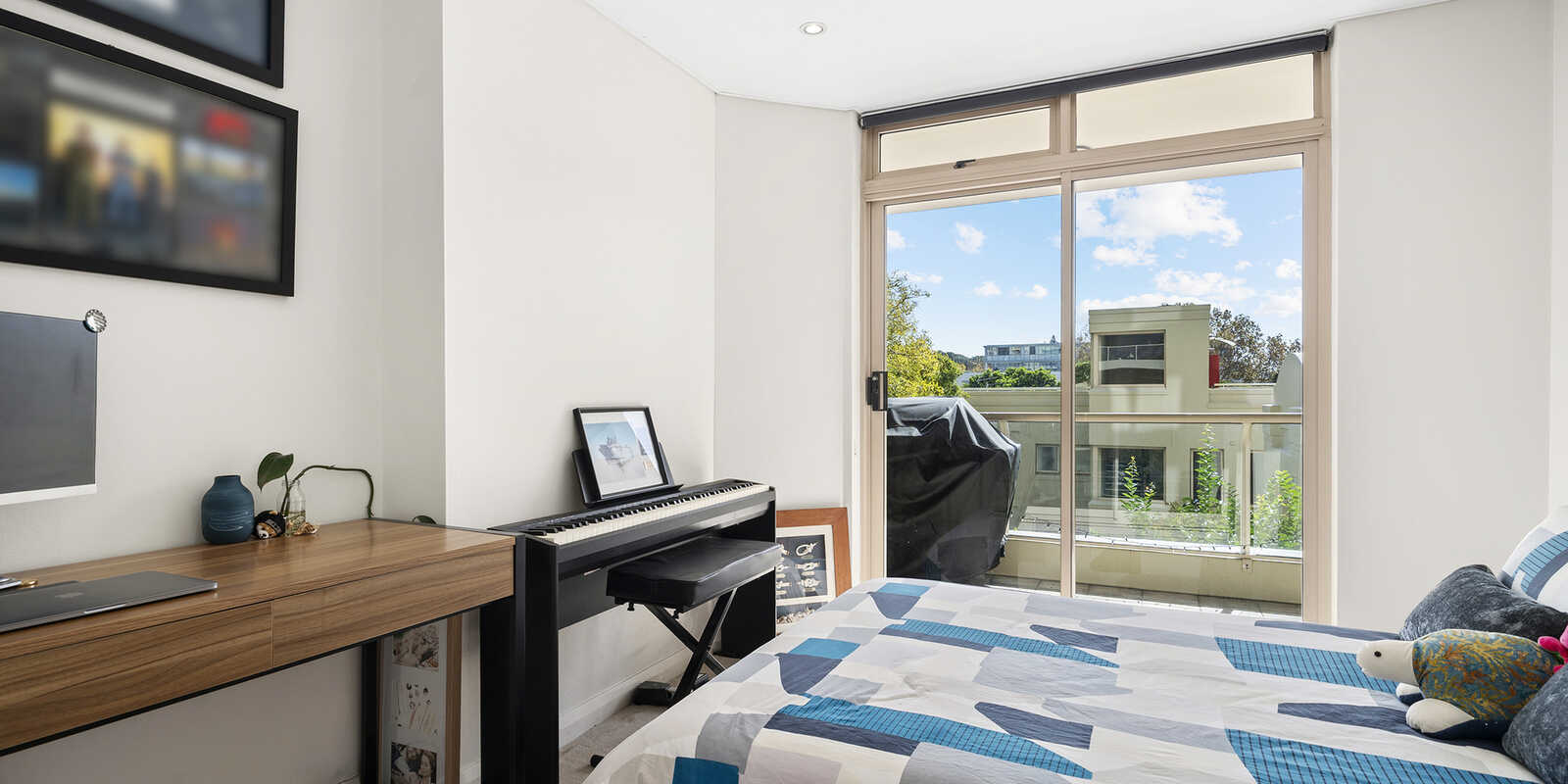210/63 Crown Street Woolloomooloo 210/63 Crown Street Woolloomooloo