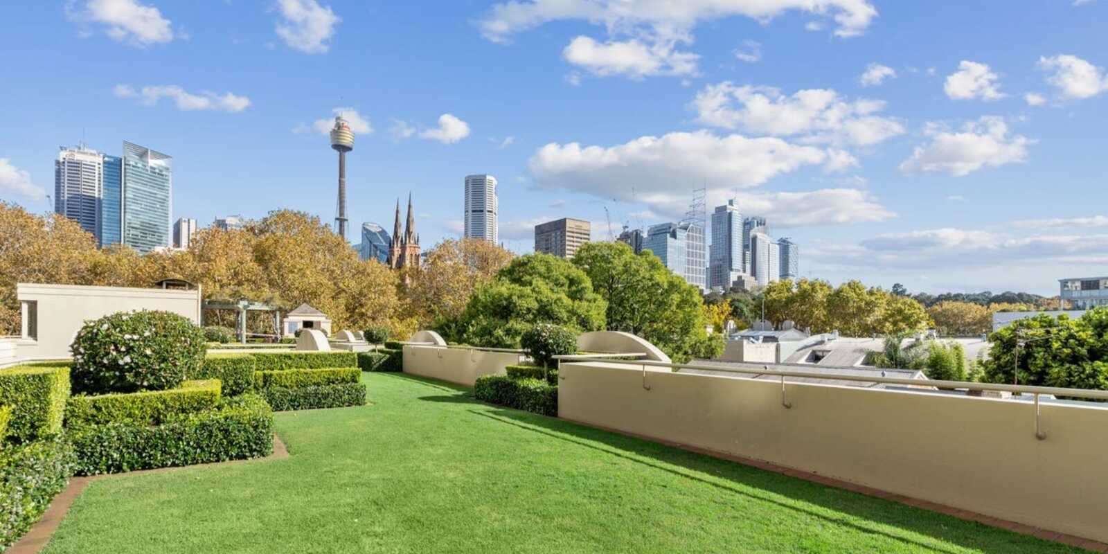 210/63 Crown Street Woolloomooloo 210/63 Crown Street Woolloomooloo