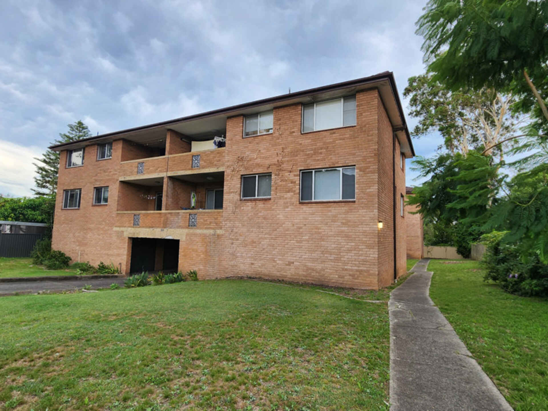 2/184 Sandal Crescent Carramar