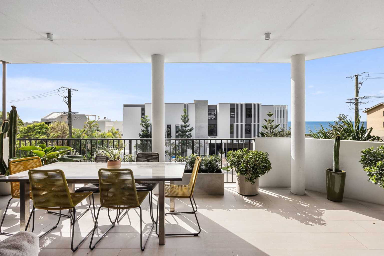 15/1 Barra Crescent Coolum Beach