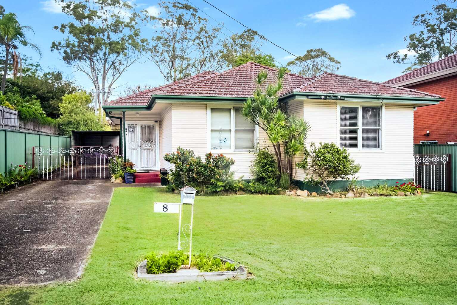 8 Edna Avenue Mount Pritchard 8 Edna Avenue Mount Pritchard