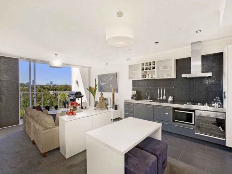 132/169 Phillip Street Waterloo