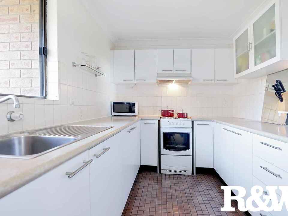 16/20 Luxford Road Mount Druitt