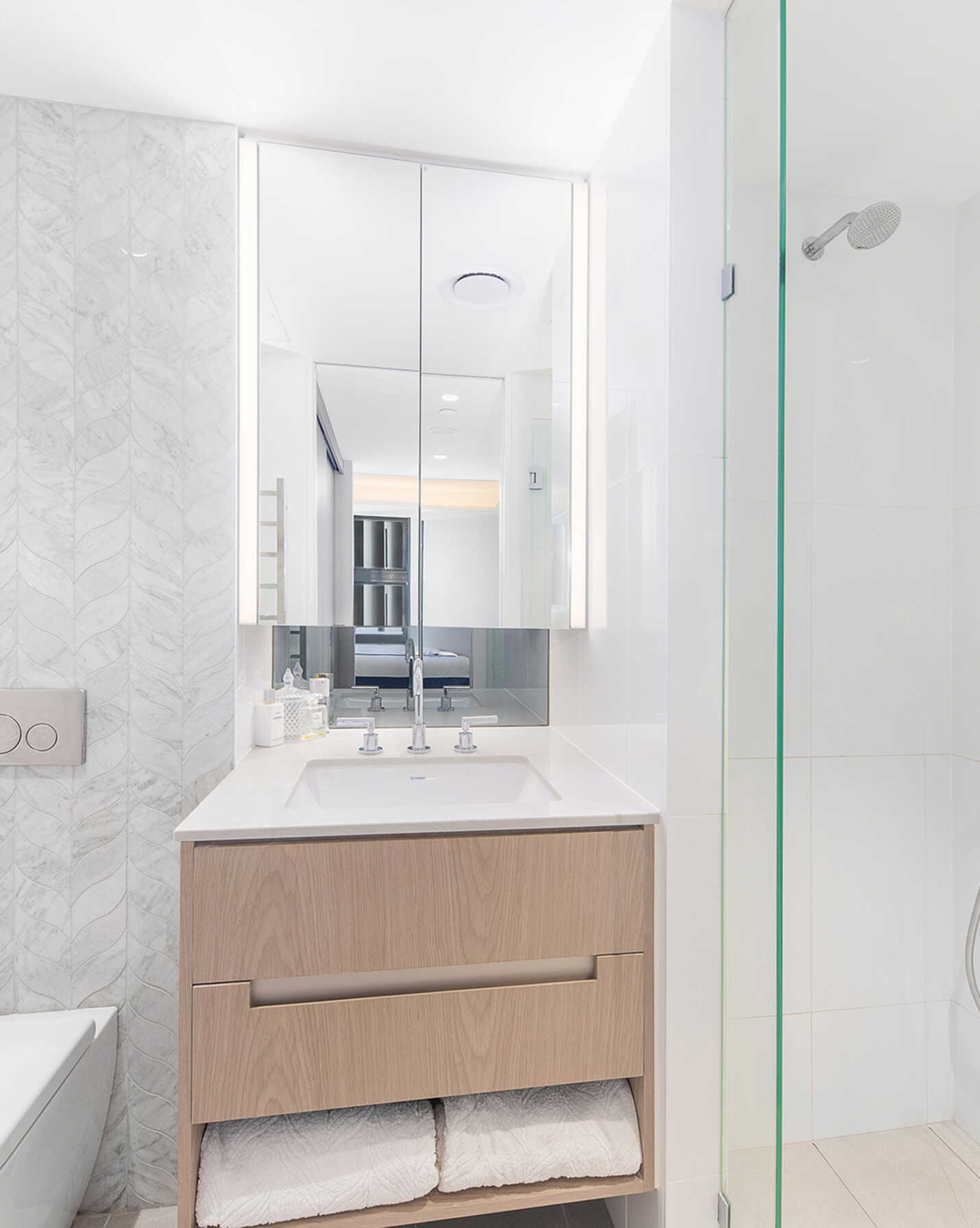 406/88 Alfred Street South Milsons Point, Point - Thumbnail 6