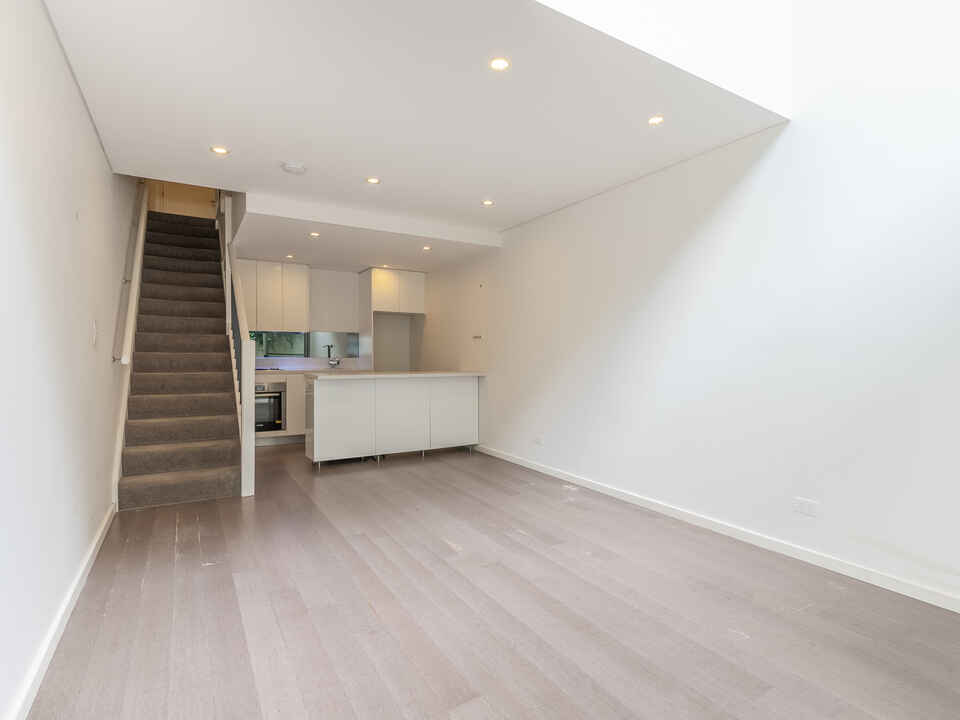 108/141 McEvoy Street Alexandria