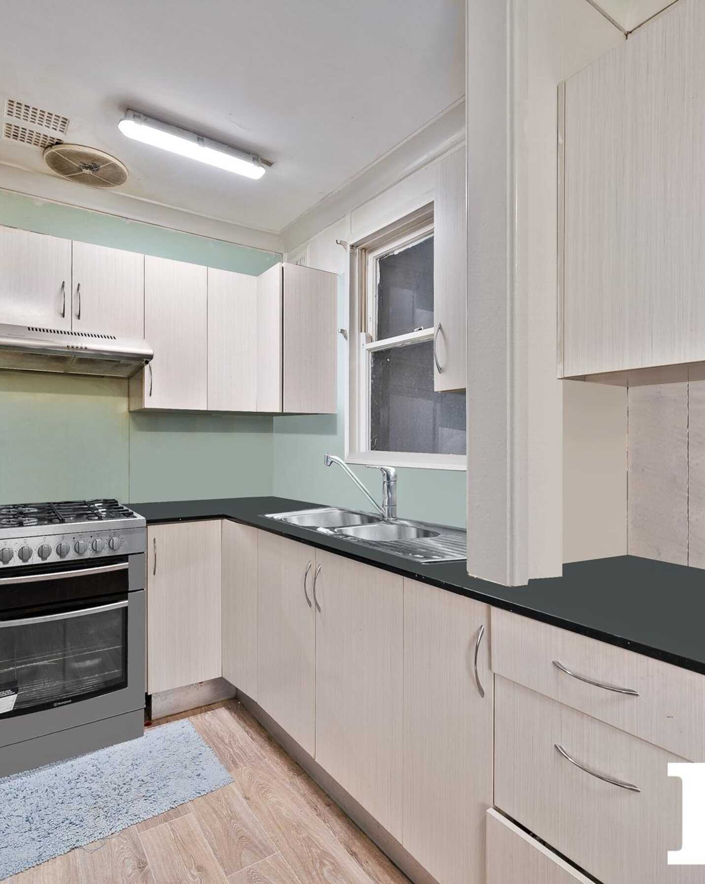 58 Sandakan Crescent Lethbridge Park, Park - Thumbnail 2