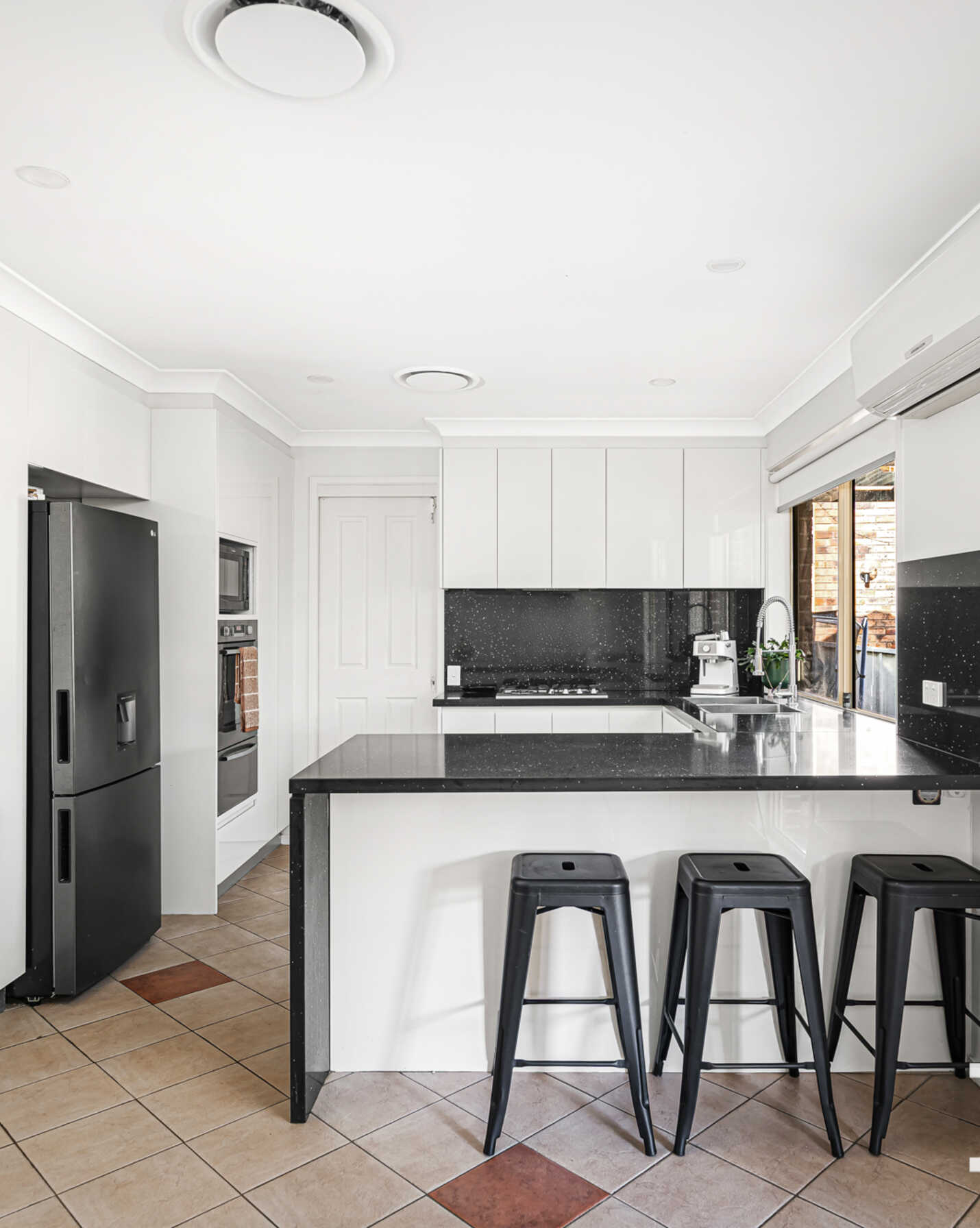 14 Bromfield Avenue Prospect, Prospect - Thumbnail 2