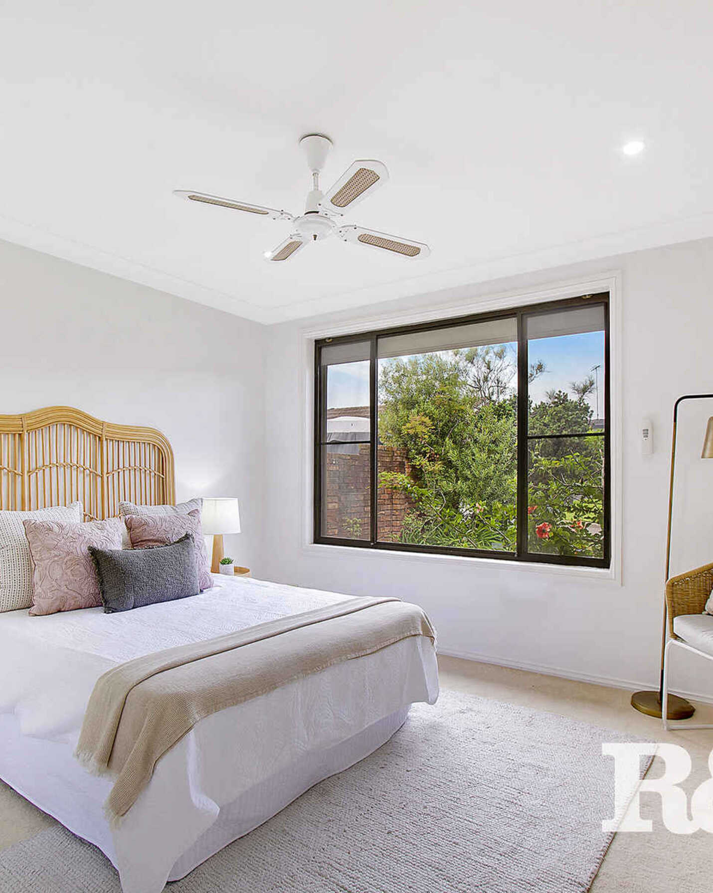18 Caribou Close St Clair, Clair - Thumbnail 8