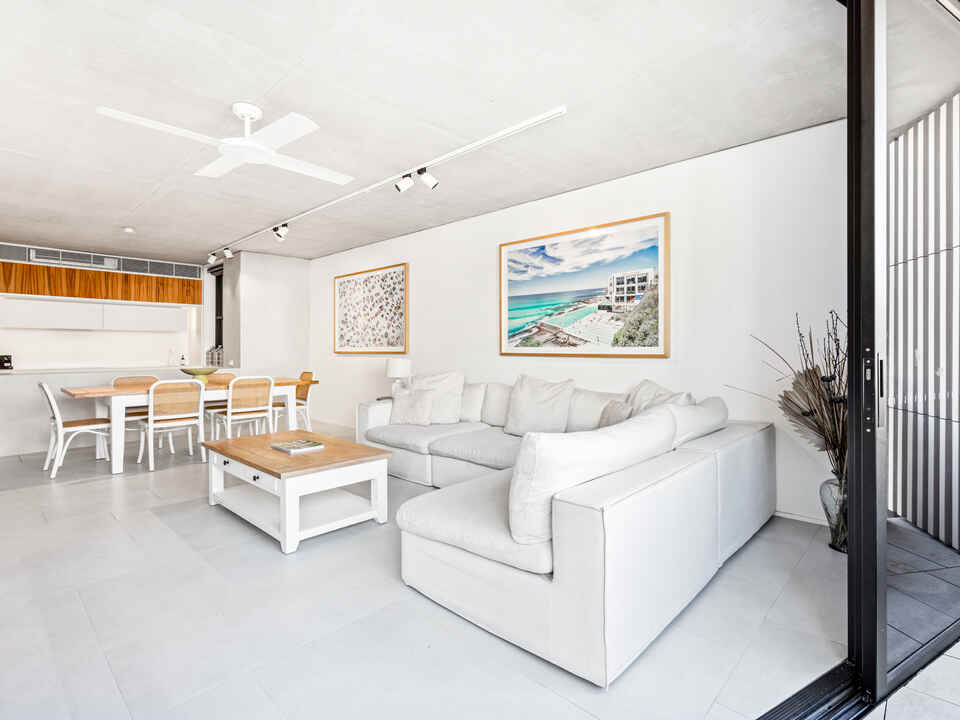 201/12 Hall Street Bondi Beach