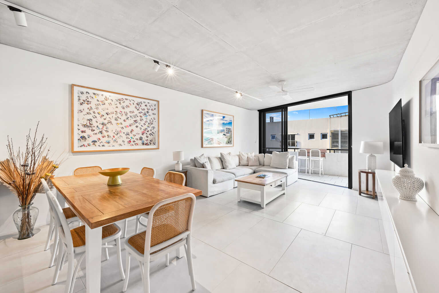 201/12 Hall Street Bondi Beach 201/12 Hall Street Bondi Beach