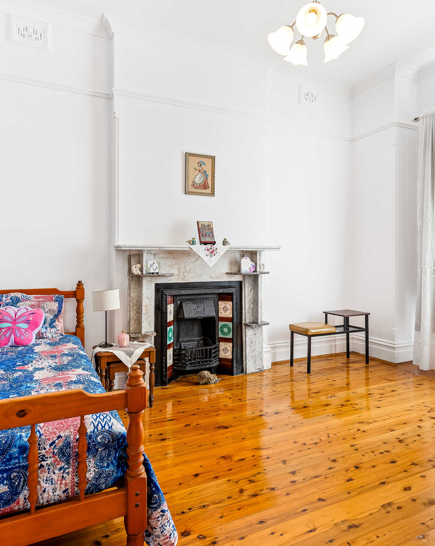 86 NEWINGTON ROAD Marrickville, Marrickville - Thumbnail 2