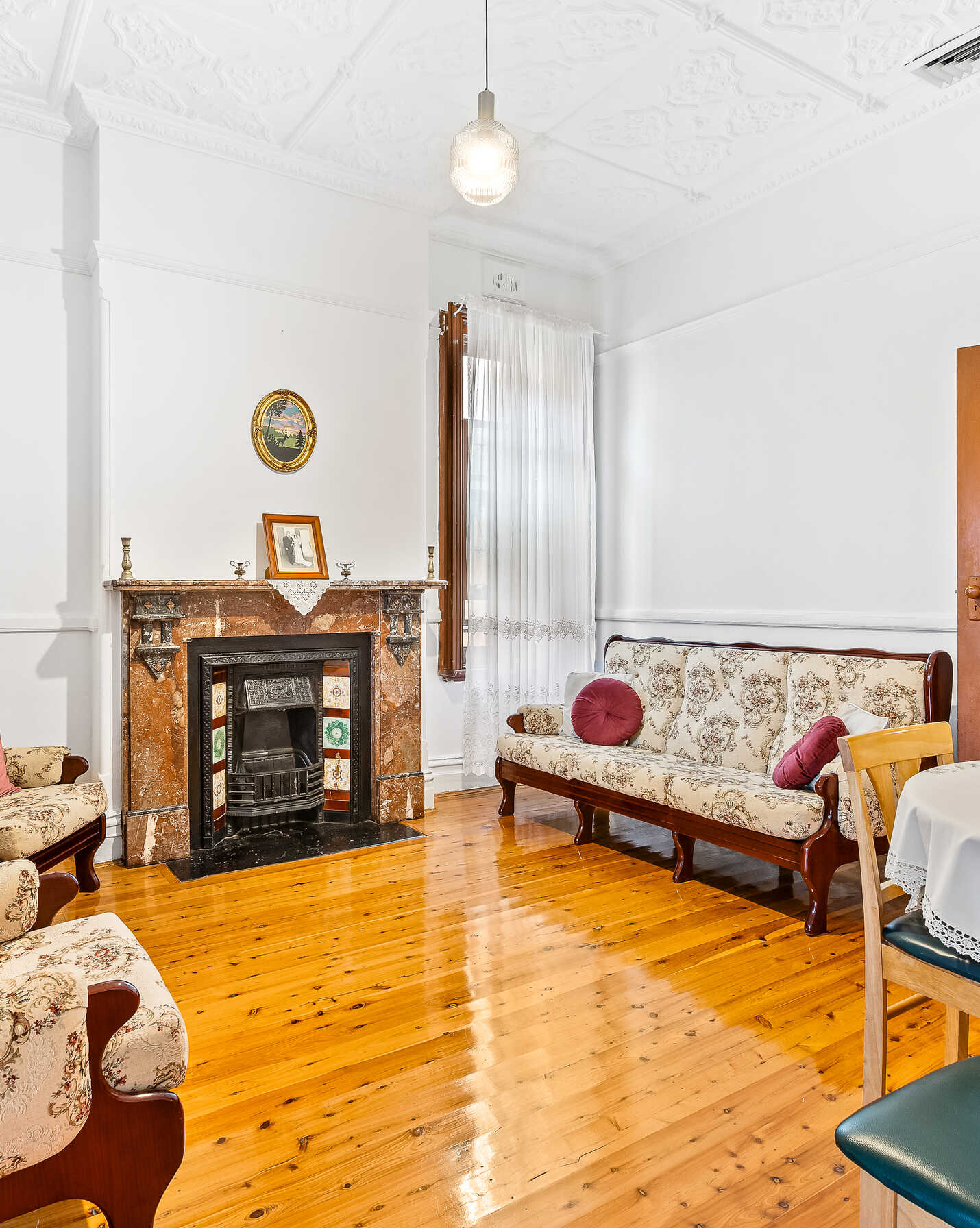 86 NEWINGTON ROAD Marrickville, Marrickville - Thumbnail 3