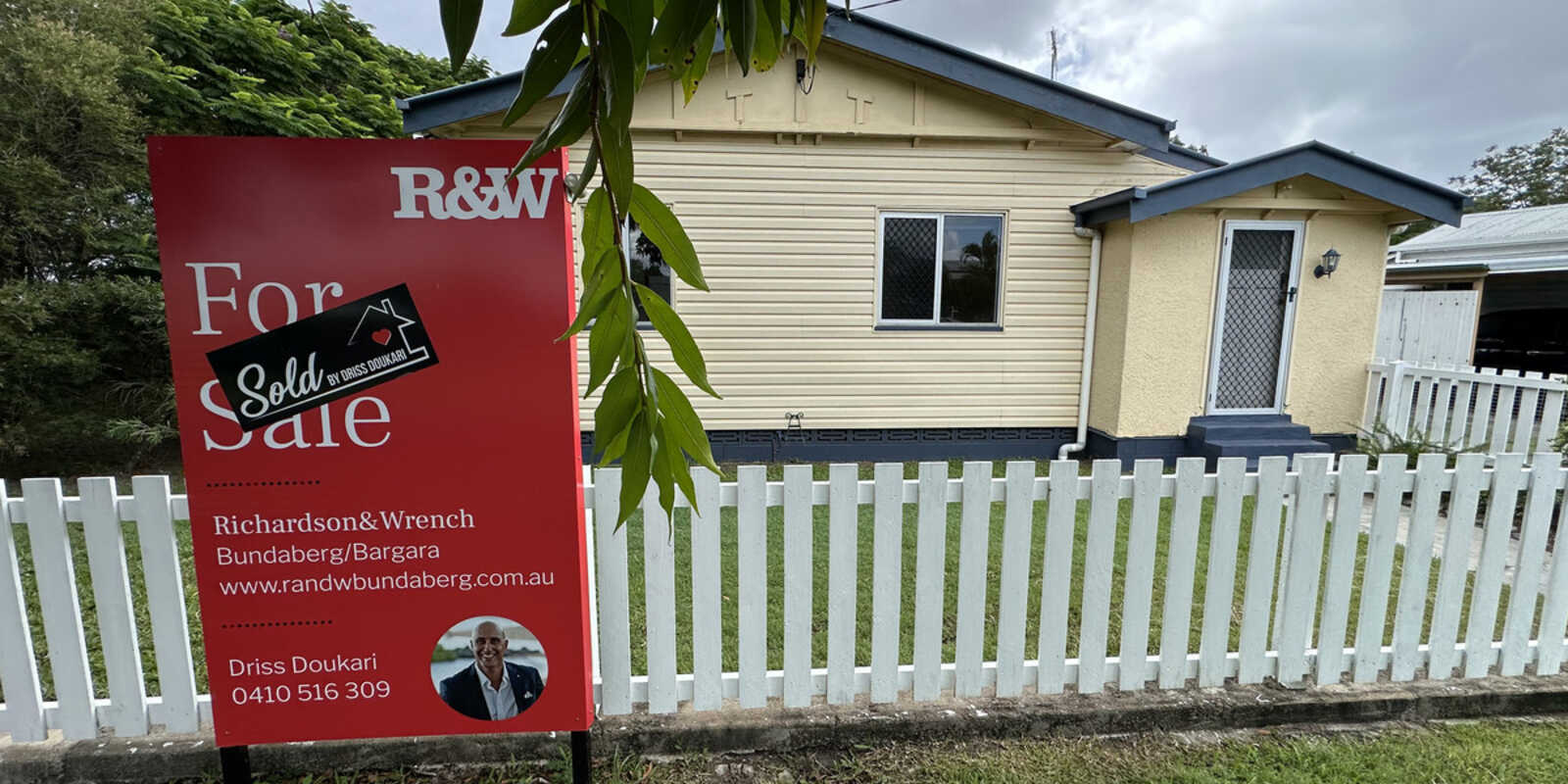 11 Prospect Street Bundaberg South 11 Prospect Street Bundaberg South