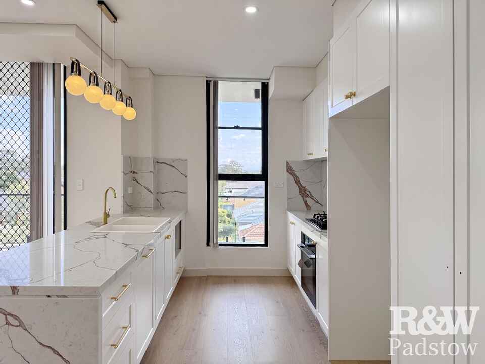 8/146 Lambeth Street Panania