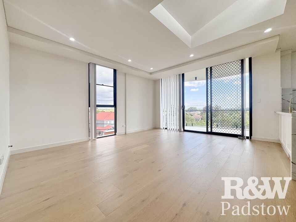 8/146 Lambeth Street Panania
