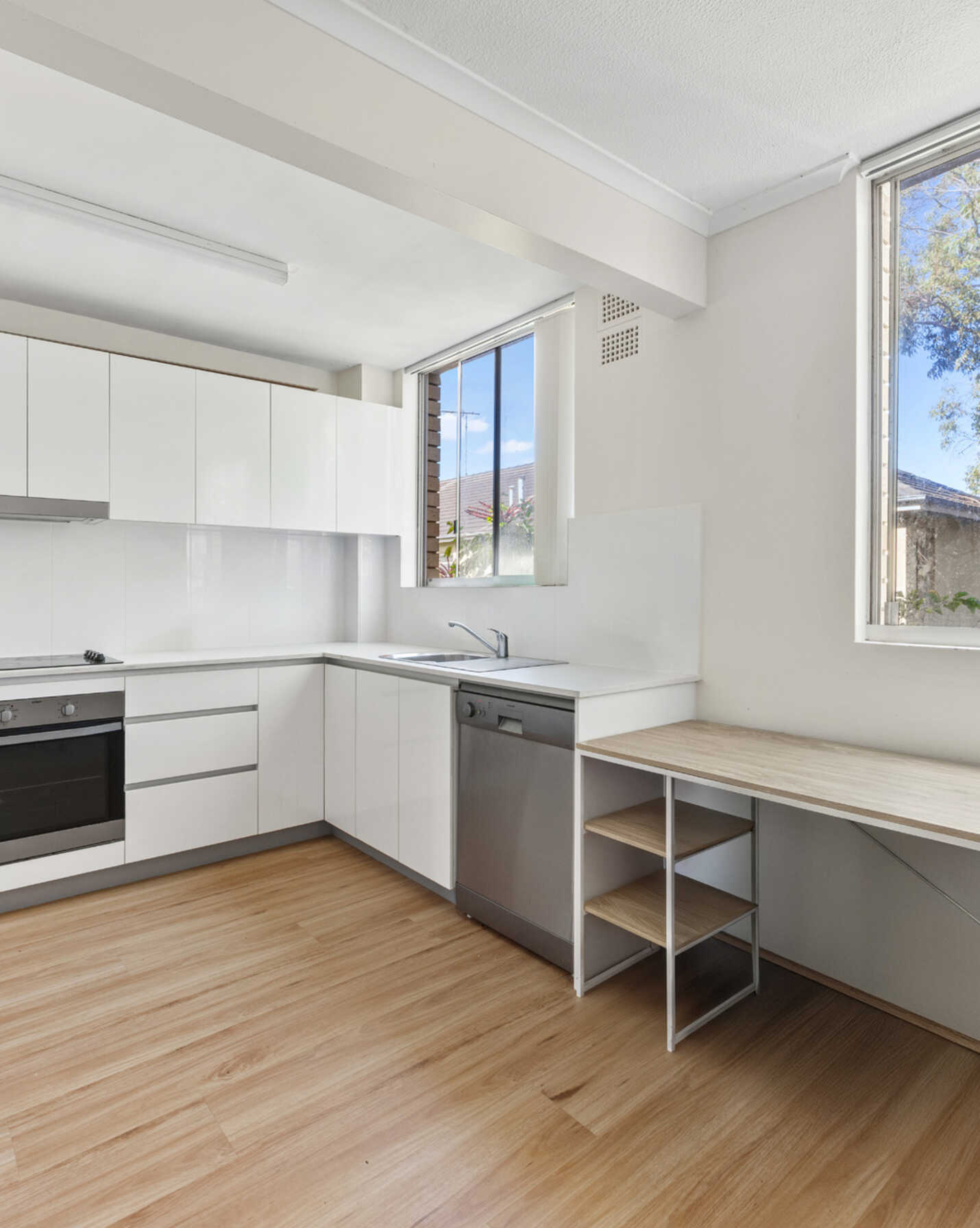 2 Ormond Street Bondi Beach, Beach - Thumbnail 6