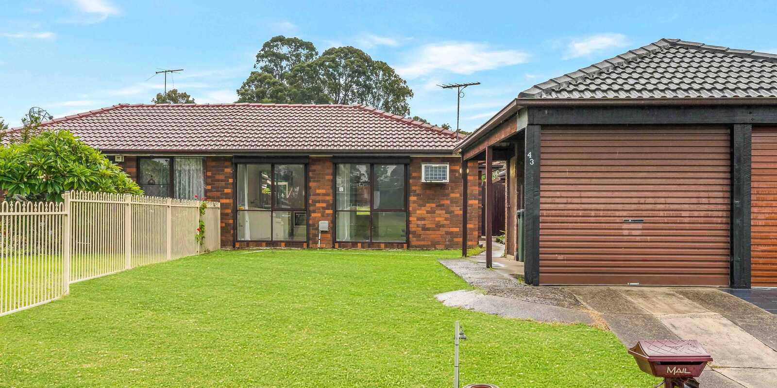 43 Brooks Street Macquarie Fields 43 Brooks Street Macquarie Fields