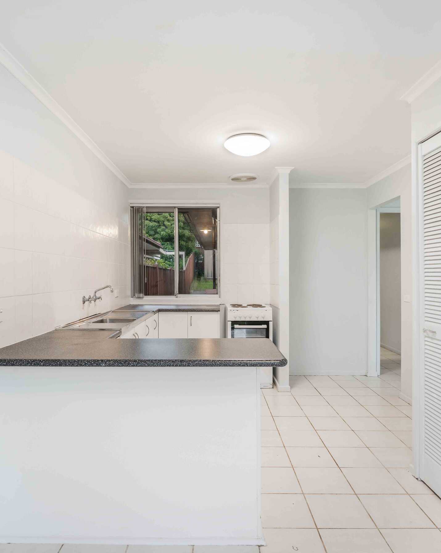 43 Brooks Street Macquarie Fields, Fields - Thumbnail 4