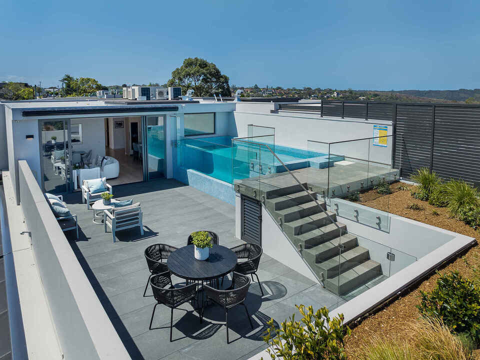 11/12 Amaroo Avenue Castle Cove