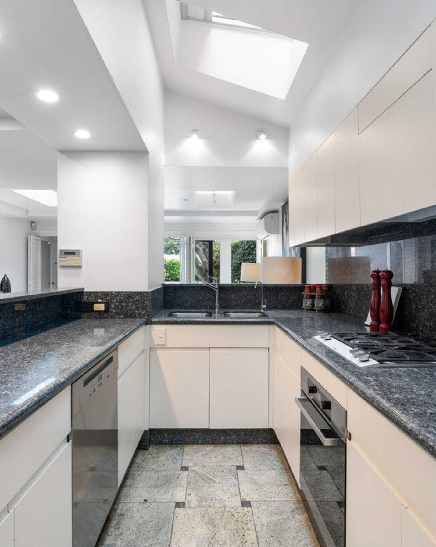 16 MacDonald Street Paddington, Paddington - Thumbnail 6