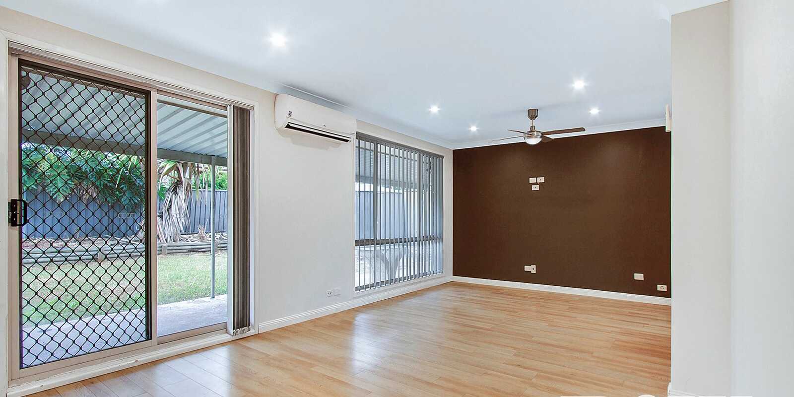 59 Explorers Way St Clair 59 Explorers Way St Clair