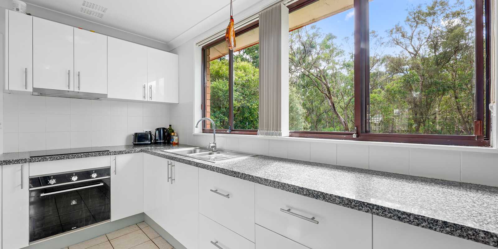 2 Bell Crescent Leumeah 2 Bell Crescent Leumeah