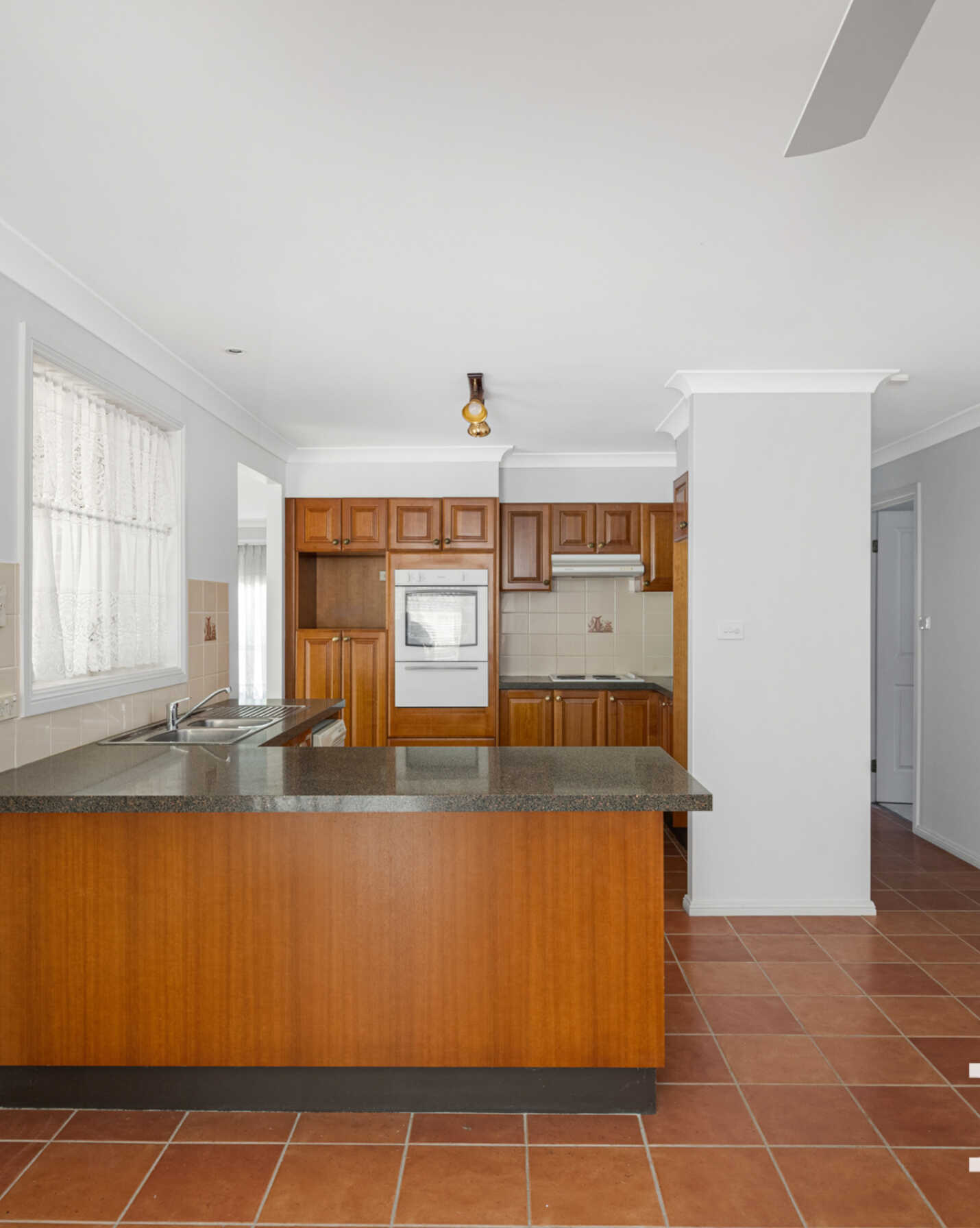9 Roebuck Road Werrington, Werrington - Thumbnail 3