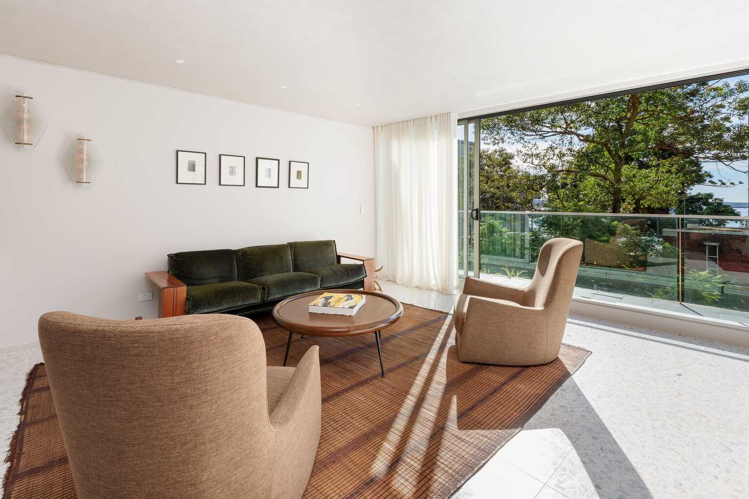 15/8 Greenknowe Avenue Elizabeth Bay