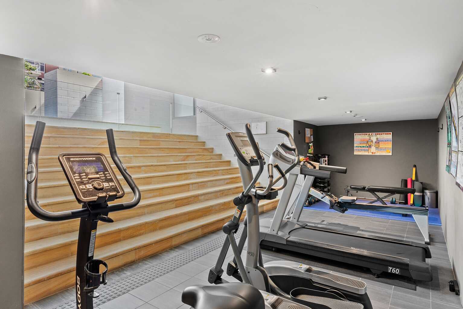 15/8 Greenknowe Avenue Elizabeth Bay