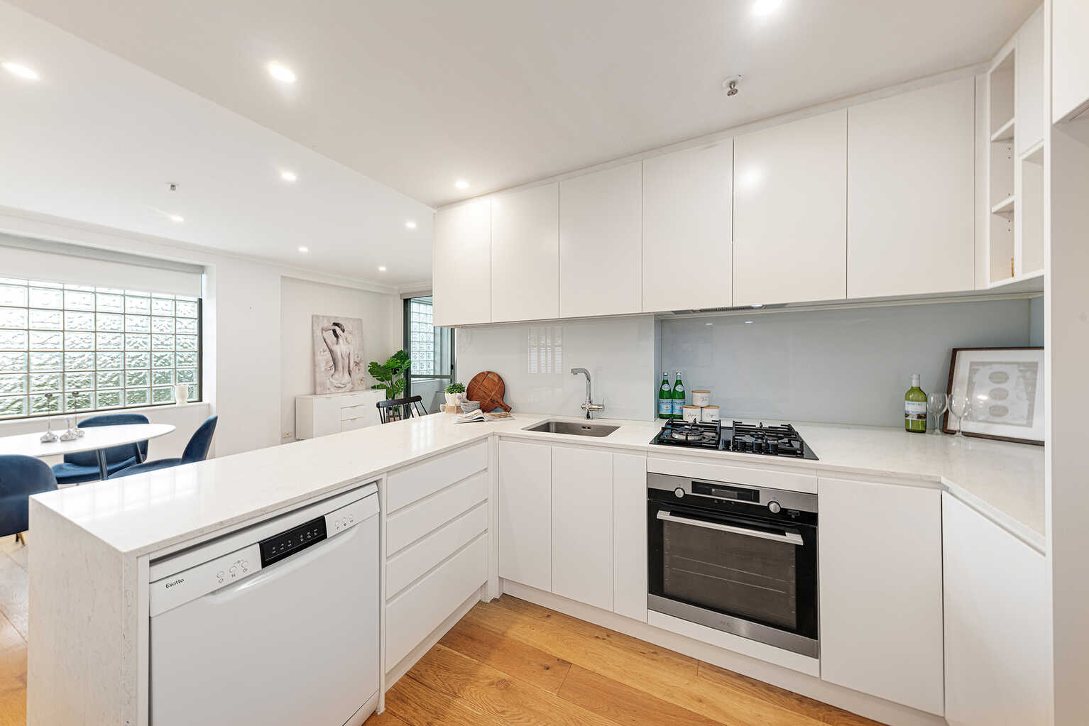 205/2-10 Mount Street North Sydney
