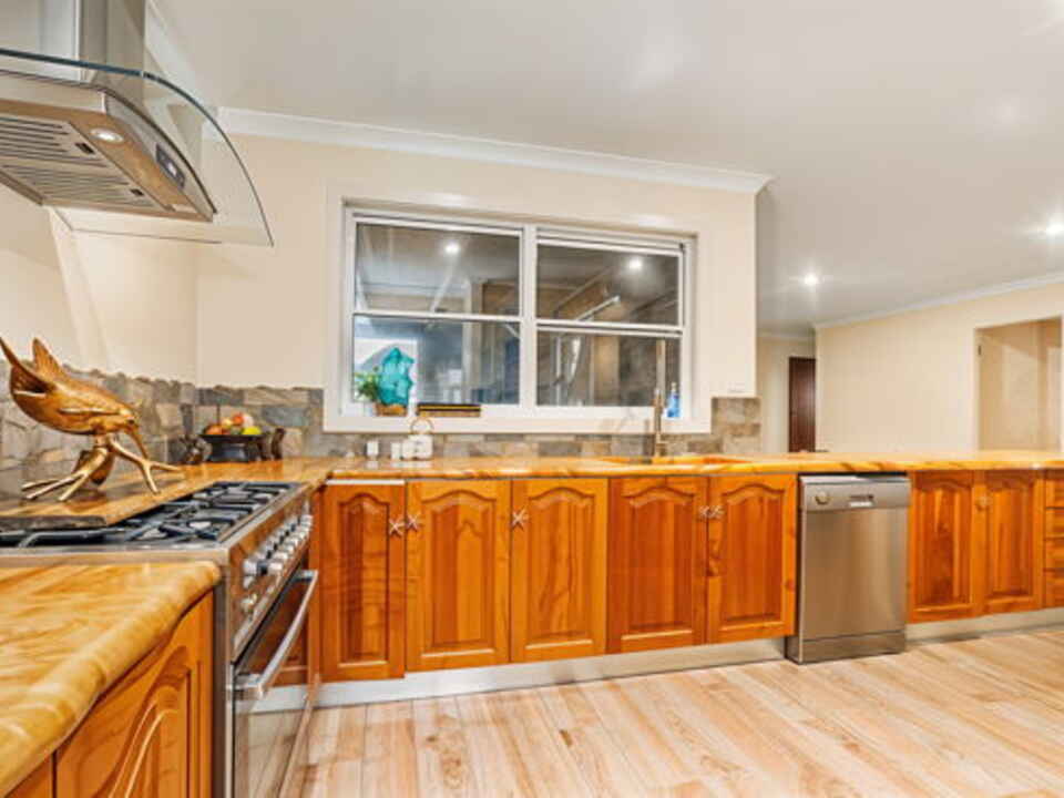 10 Indra Avenue Bellara