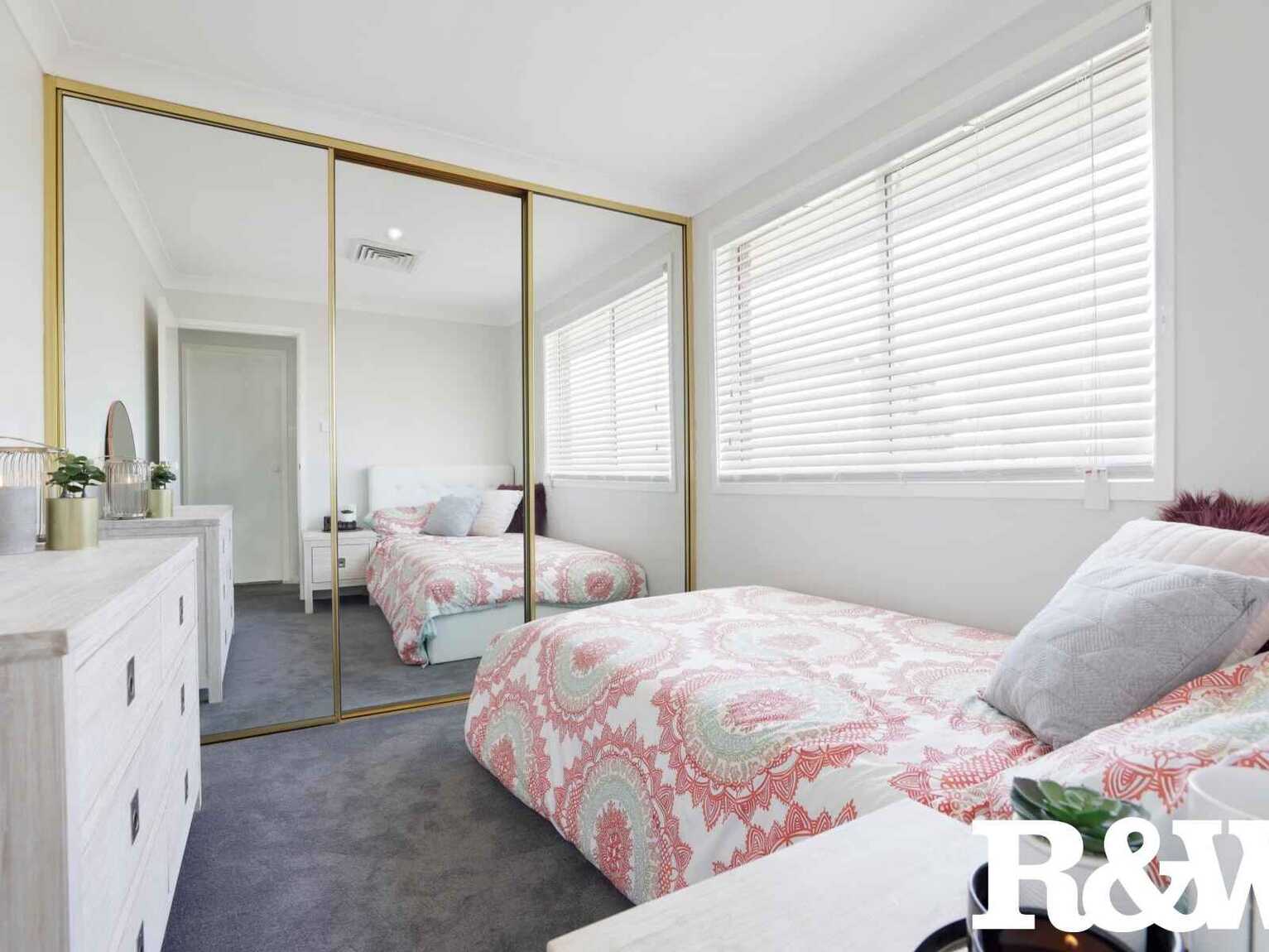 13 Wills Glen St Clair 13 Wills Glen St Clair