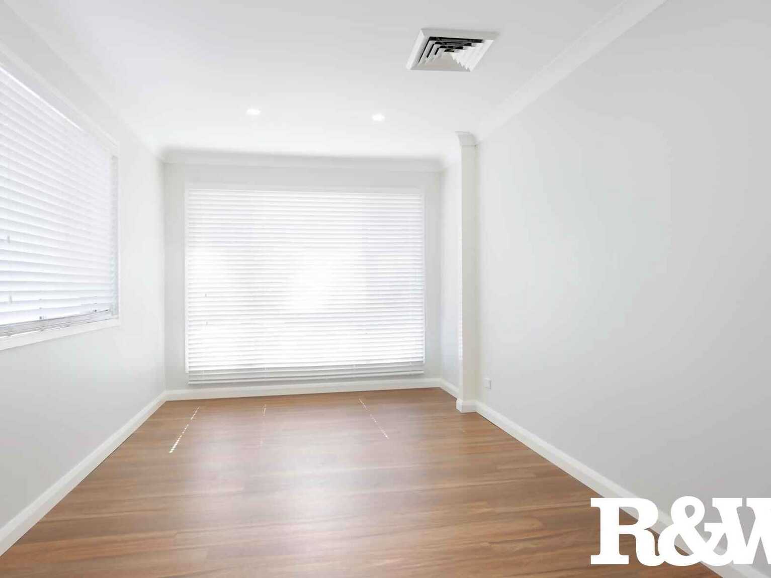 13 Wills Glen St Clair 13 Wills Glen St Clair