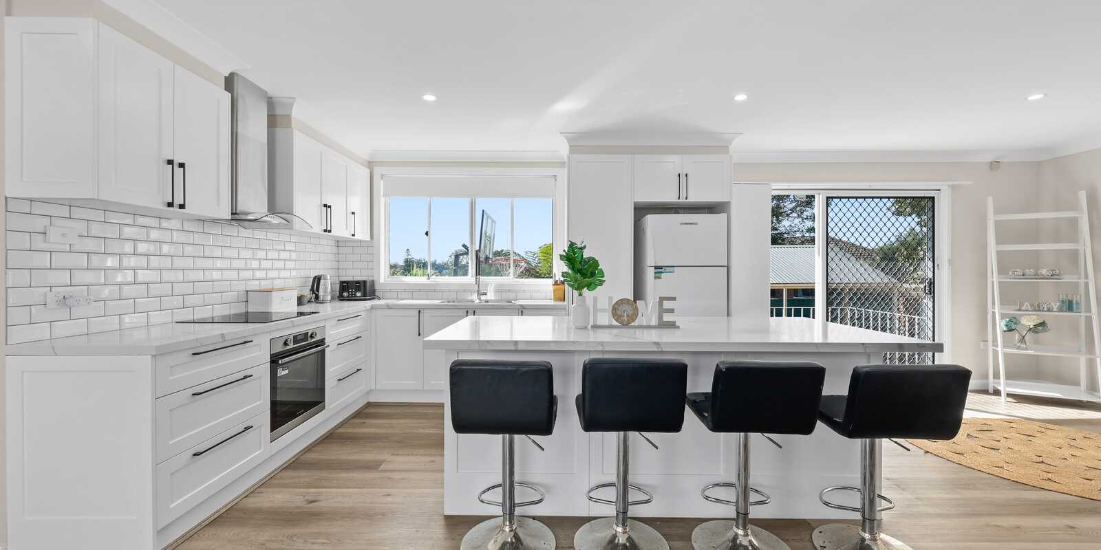 5 Oates Place Leumeah 5 Oates Place Leumeah