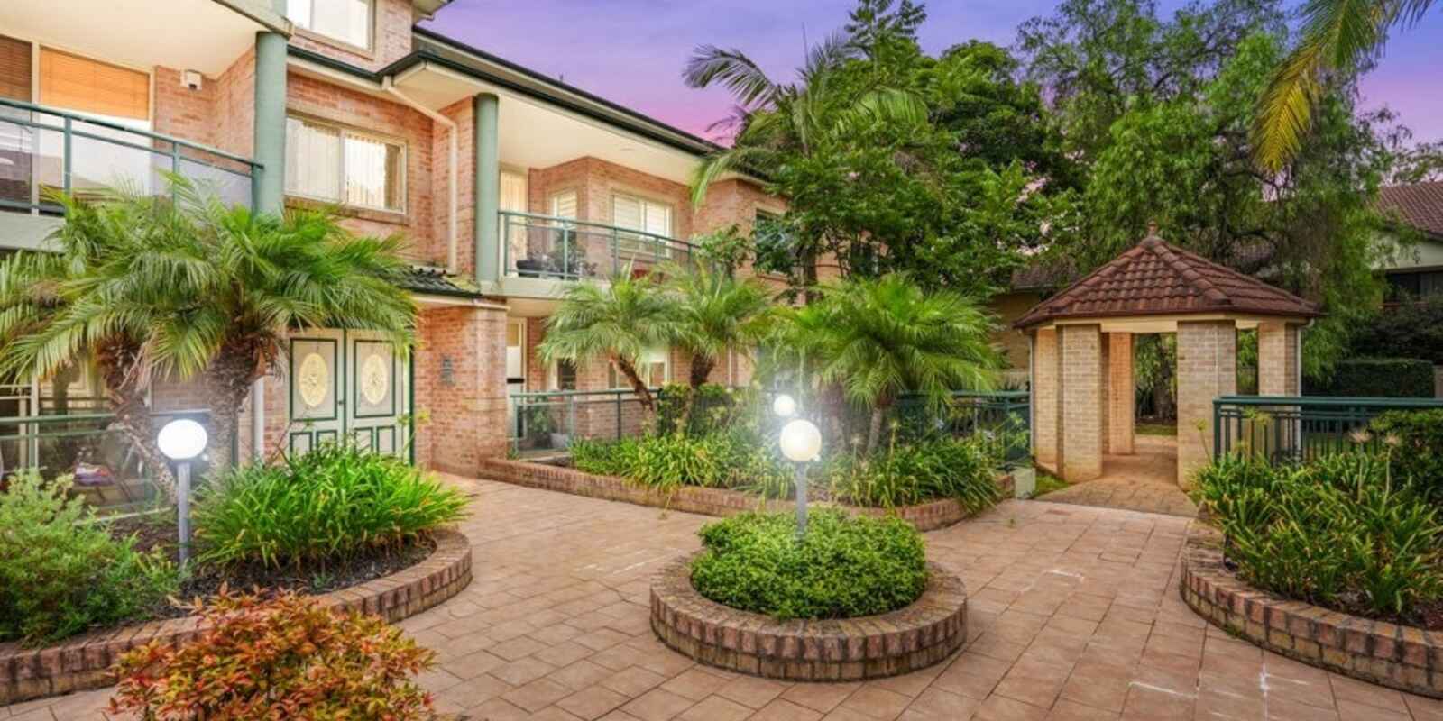 12/1 Cheriton Avenue Castle Hill 12/1 Cheriton Avenue Castle Hill