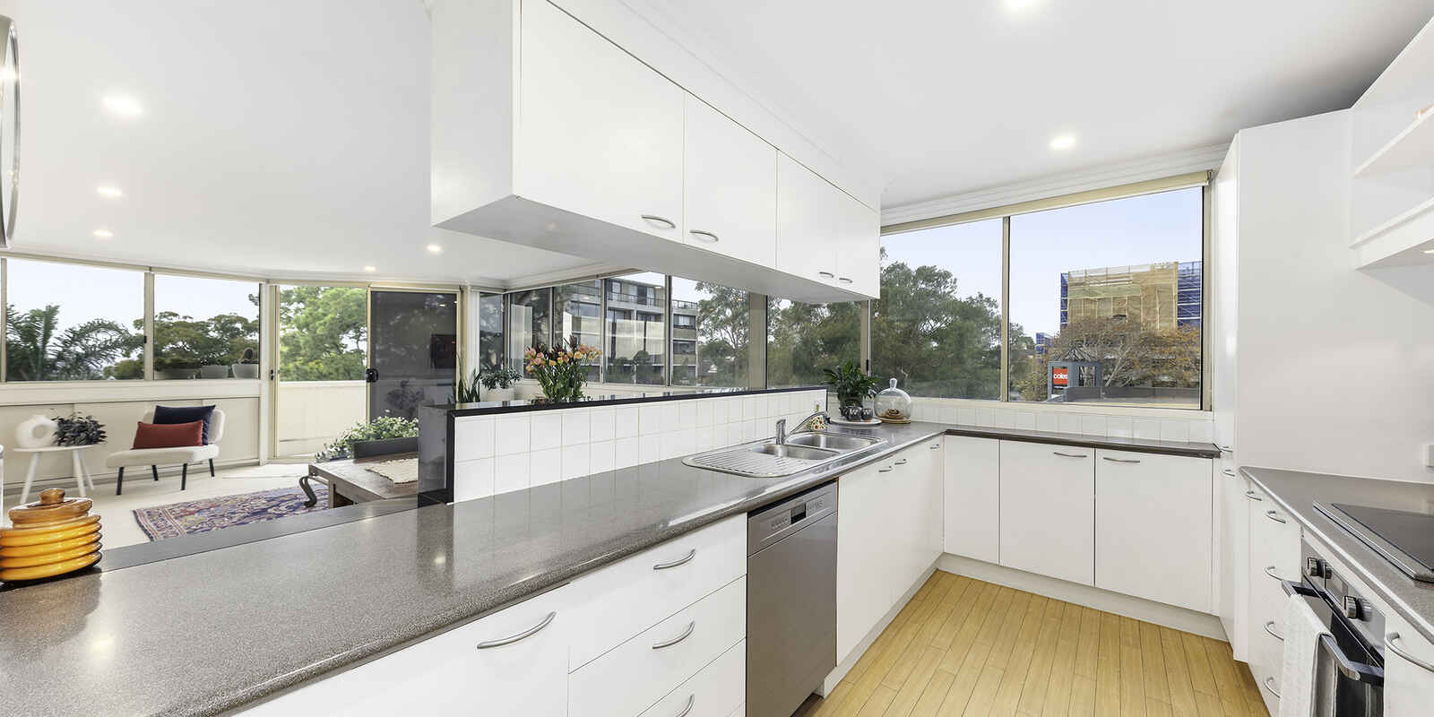 57/19A Young Street Neutral Bay 57/19A Young Street Neutral Bay